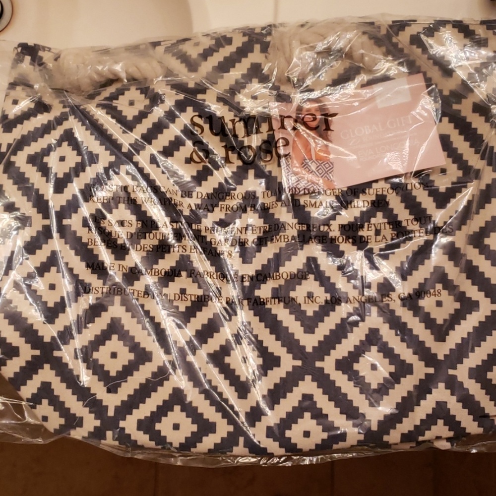 Tote